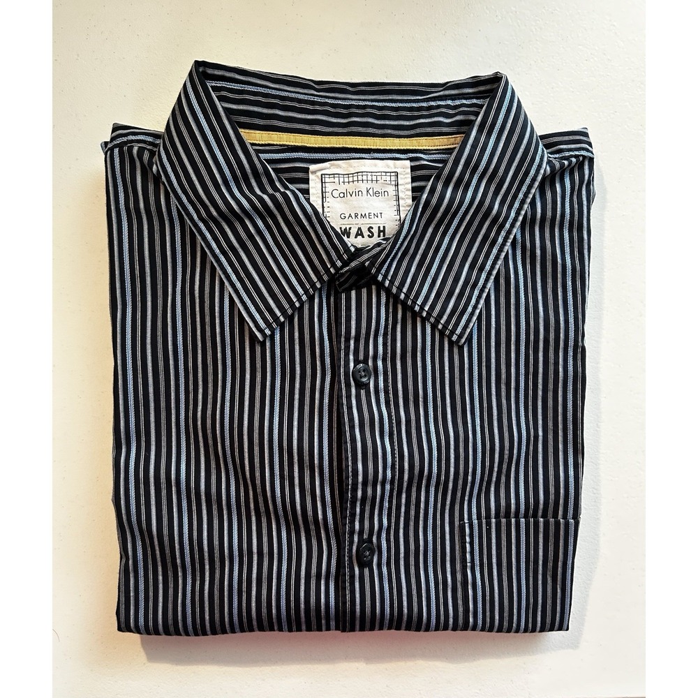 Calvin Klein Men's Button Down Long Sleeve Shirt
